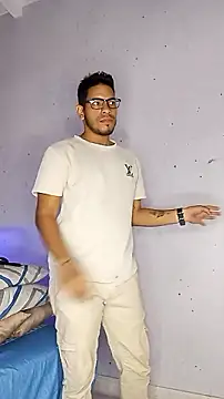 ETHAN DRAVEN online show from 8, 10, 2025