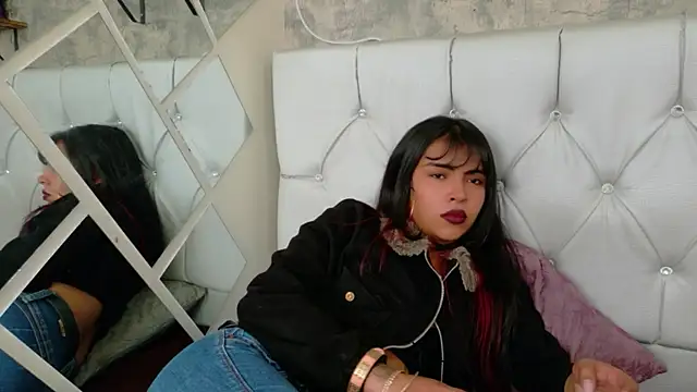 Devil AliceXo online show from 22, 7, 2026