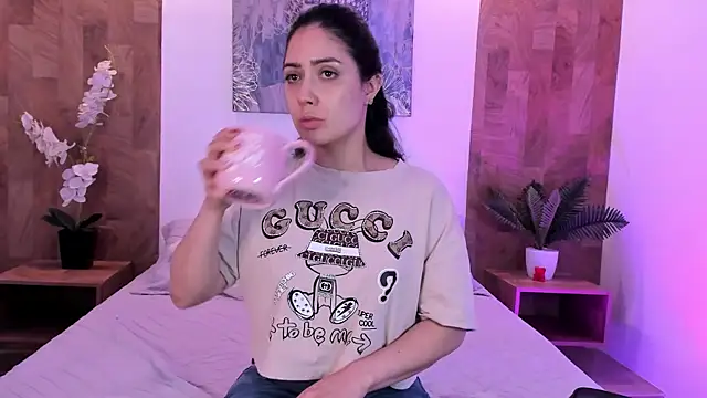 isabella winkler online show from 18, 7, 2026