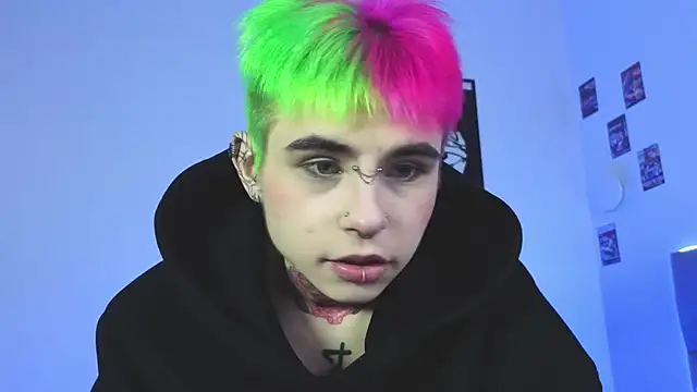 Snapshot of Alex_Vallley chatting on 28, 9, 2025 Alex Vallley online show from 28, 9, 2025