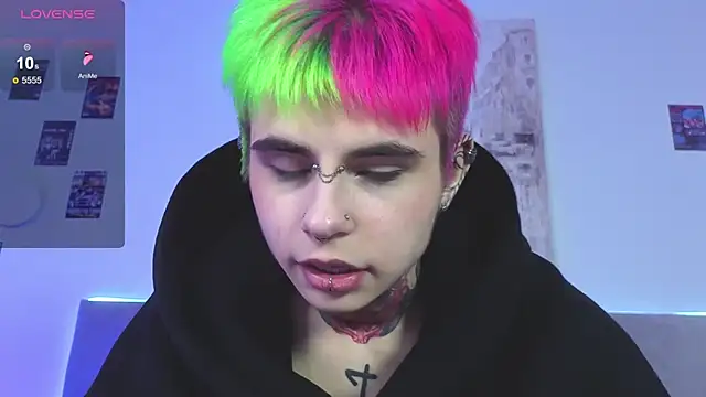 Snapshot of Alex_Vallley chatting on 9, 10, 2025 Alex Vallley online show from 9, 10, 2025