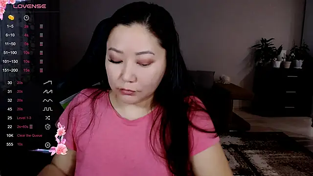 LisaAsianFlower online show from 10, 10, 2025