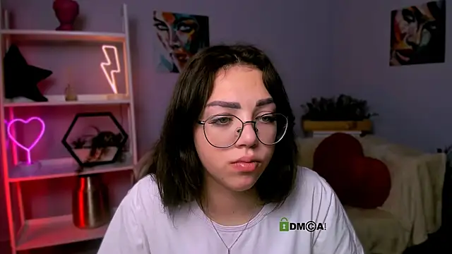 kiki swan online show from 10, 3, 2025