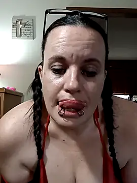 cattlegurl online show from 4, 3, 2025