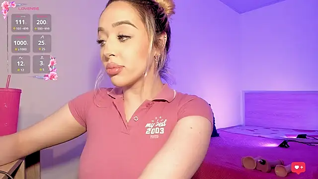 Amorkiss  online show from 30, 9, 2025