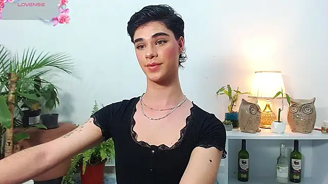 juanes puthee online show from 12, 3, 2026