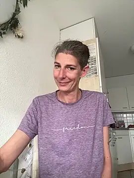 HerrundFrau-M online show from 11, 3, 2025