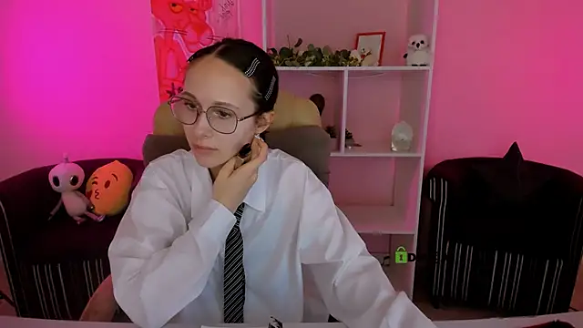 mona cloud online show from 23, 9, 2025