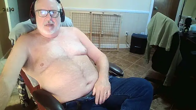 superbearboss online show from 25, 11, 2025