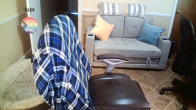 superbearboss online show from 23, 4, 2026