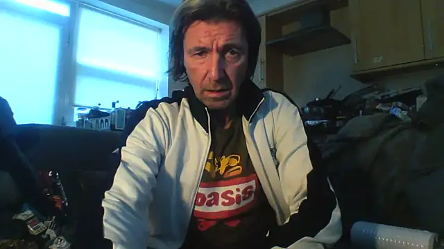 Snapshot of Grower_and_shower chatting on 17, 11, 2025 Grower and shower online show from 17, 11, 2025