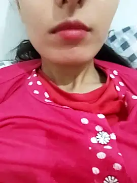 saraaxx1 online show from 13, 11, 2025