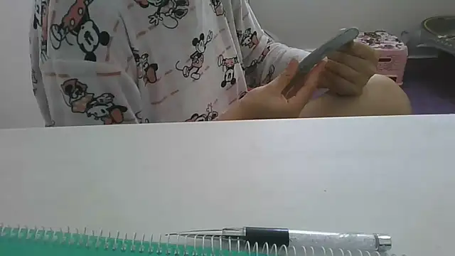 Snapshot of saraaxx1 chatting on 31, 5, 2026 saraaxx1 online show from 31, 5, 2026