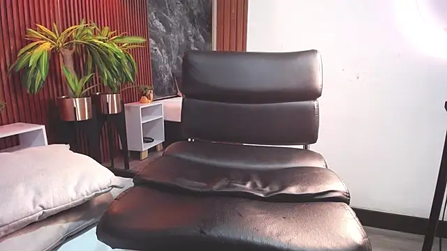 Snapshot of _bunnyboy_ chatting on 9, 3, 2025 bunnyboy online show from 9, 3, 2025