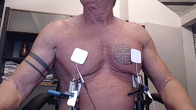 Snapshot of munichrubber chatting on 28, 12, 2024 munichrubber online show from 28, 12, 2024