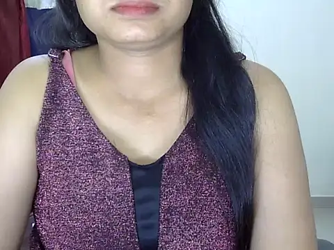 Snapshot of priya_patel chatting on 17, 4, 2026 priya patel online show from 17, 4, 2026