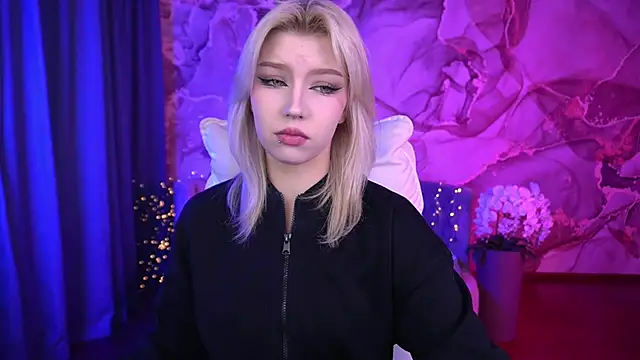 SelenaIris online show from 2, 10, 2025