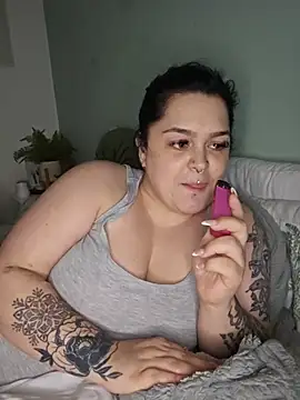 Snapshot of Saucy-Serenity chatting on 17, 6, 2026 Saucy-Serenity online show from 17, 6, 2026