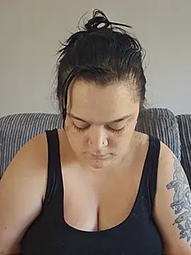 Snapshot of Saucy-Serenity chatting on 18, 7, 2026 Saucy-Serenity online show from 18, 7, 2026