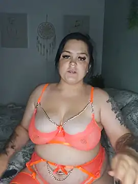 Snapshot of Saucy-Serenity chatting on 29, 7, 2026 Saucy-Serenity online show from 29, 7, 2026