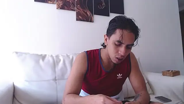 Monkey uchiha777 online show from 9, 2, 2026