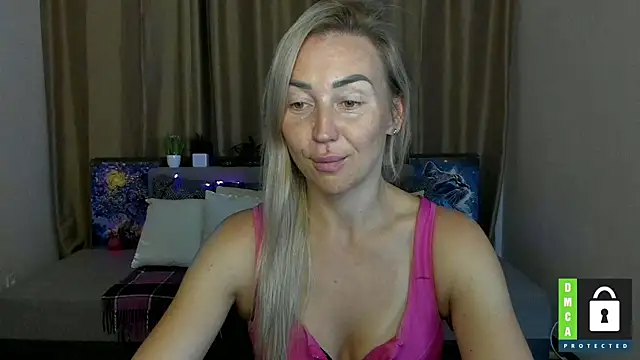 Snapshot of Kiss_julli88I chatting on 23, 9, 2025 Kiss julli88I online show from 23, 9, 2025