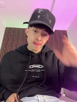 troy rouge online show from 10, 10, 2025