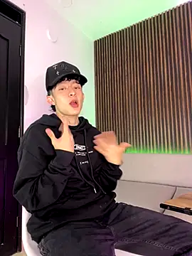 troy rouge online show from 13, 10, 2025