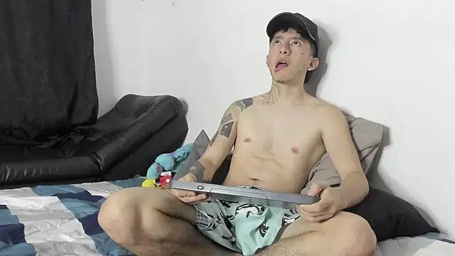 troy rouge online show from 5, 3, 2026