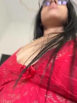 jheicylli online show from 26, 4, 2026