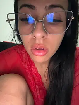 jheicylli online show from 25, 7, 2026