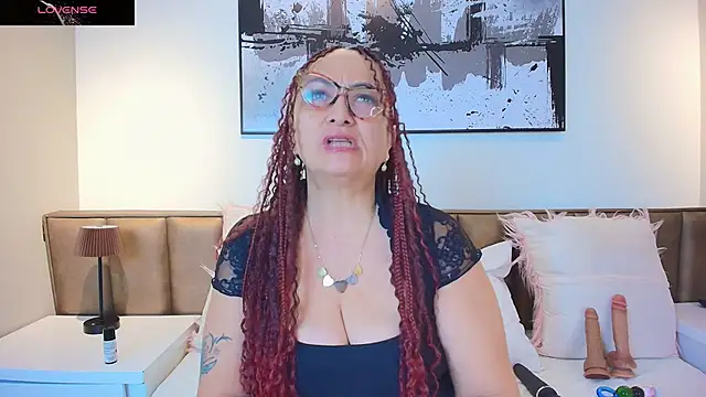 AlessandraLeroy online show from 7, 3, 2026