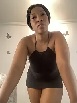 Snapshot of Nahomy_gree chatting on 2, 10, 2025 Nahomy gree online show from 2, 10, 2025