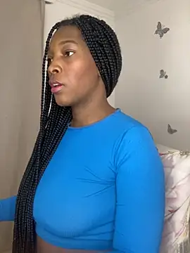 Snapshot of Nahomy_gree chatting on 6, 10, 2025 Nahomy gree online show from 6, 10, 2025