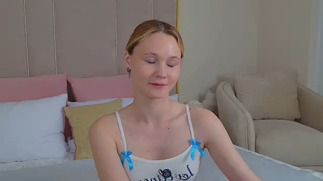 AmeliRoyse online show from 10, 6, 2026