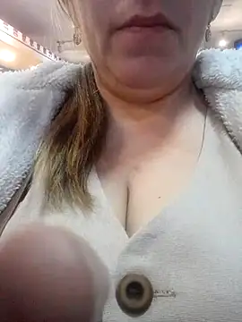 Luna-nevada online show from 19, 3, 2025