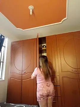 Luna-nevada online show from 3, 10, 2025