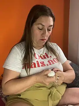 Luna-nevada online show from 6, 2, 2026