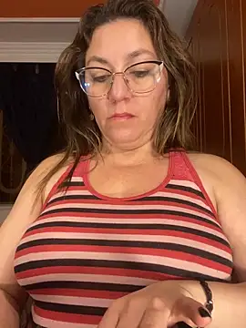 Luna-nevada online show from 15, 4, 2026