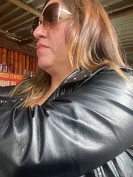 Luna-nevada online show from 19, 4, 2026