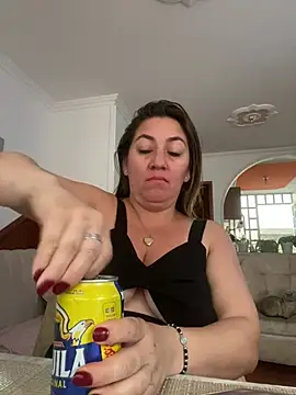 Luna-nevada online show from 20, 4, 2026