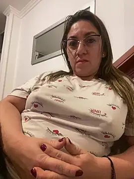 Luna-nevada online show from 21, 4, 2026