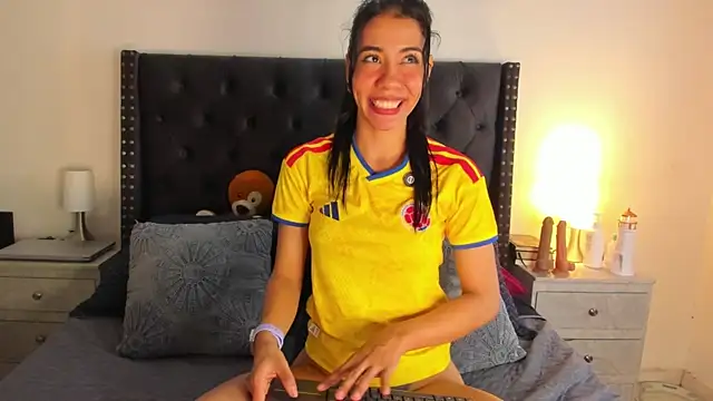 KatiaLover05 online show from 4, 7, 2026