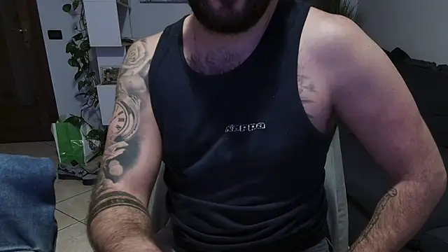 maialinofriuli online show from 25, 11, 2025