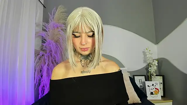 Zhally Dee online show from 28, 4, 2026