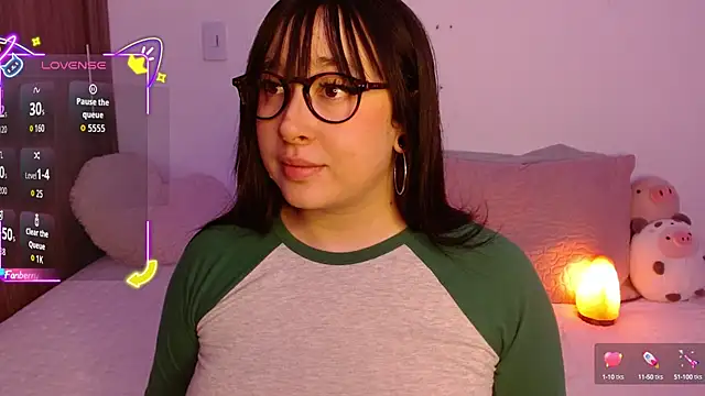 Oliviargf online show from 13, 9, 2025