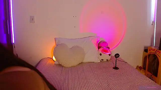 Oliviargf online show from 21, 4, 2026