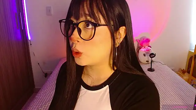 Snapshot of Oliviargf chatting on 23, 5, 2026 Oliviargf online show from 23, 5, 2026