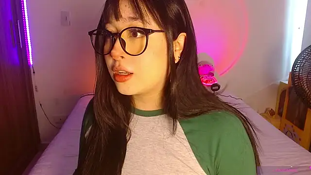 Oliviargf online show from 23, 6, 2026