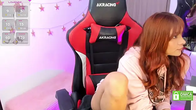 LindaSilverstone online show from 15, 10, 2025